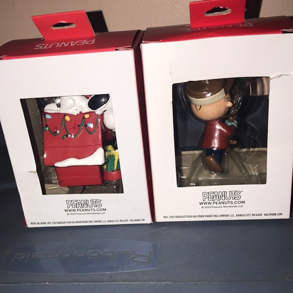 “PEANUTS” HALLMARK ORNAMENTS  BUNDLE (NEW)!! - Picture 2 of 14